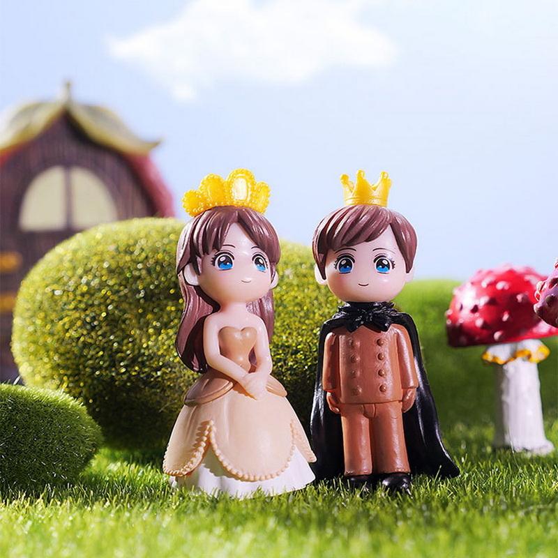 Miniatures King & Queen (2pcs) Pack of 1 - Image 2