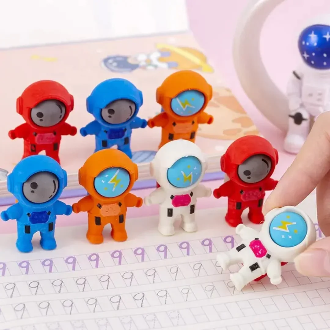 (Buy 1 Get 1 Free) Astronaut Space Eraser | Pack of 1 - Image 3