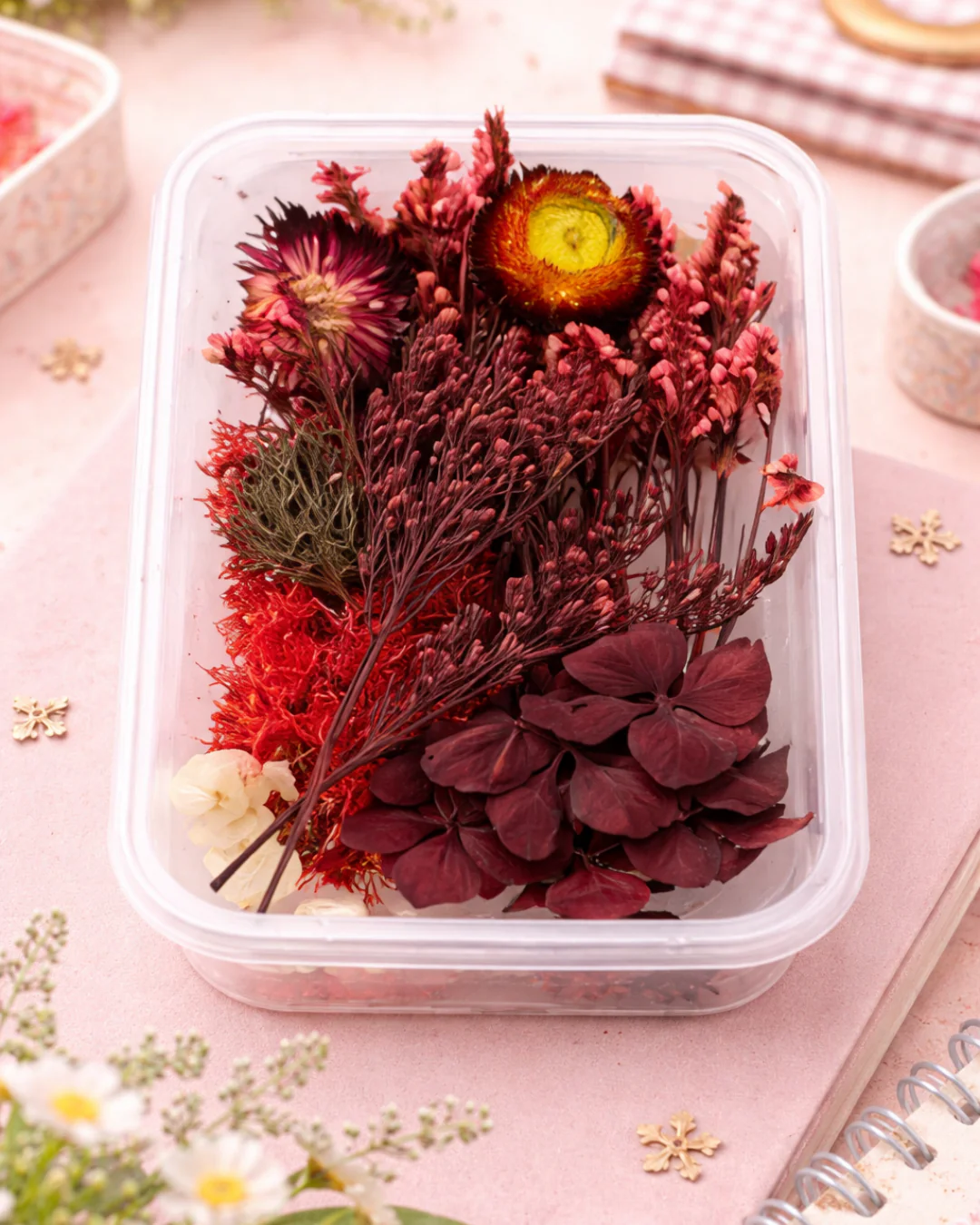 Assorted Dry Flower Box – For Resin, Journaling, Cards & Decor (1 Box) - Image 3