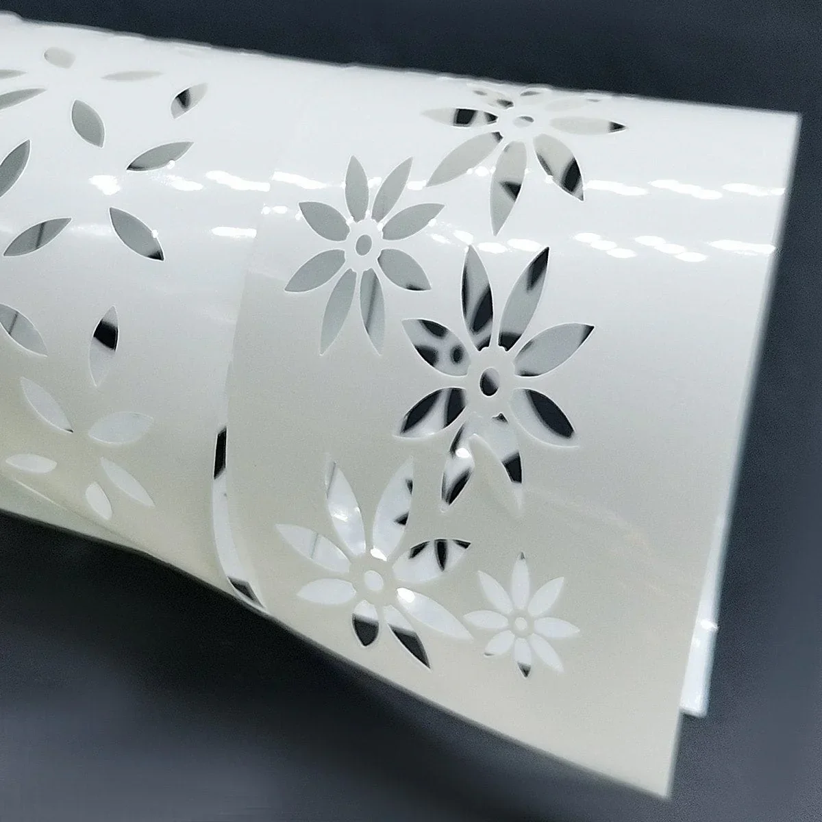 Jags Drawing Stencil Plastic Border 4in1 2x8 Inch - Enhance Your Artistic Vision with Elegant Border Stencils! - Image 2
