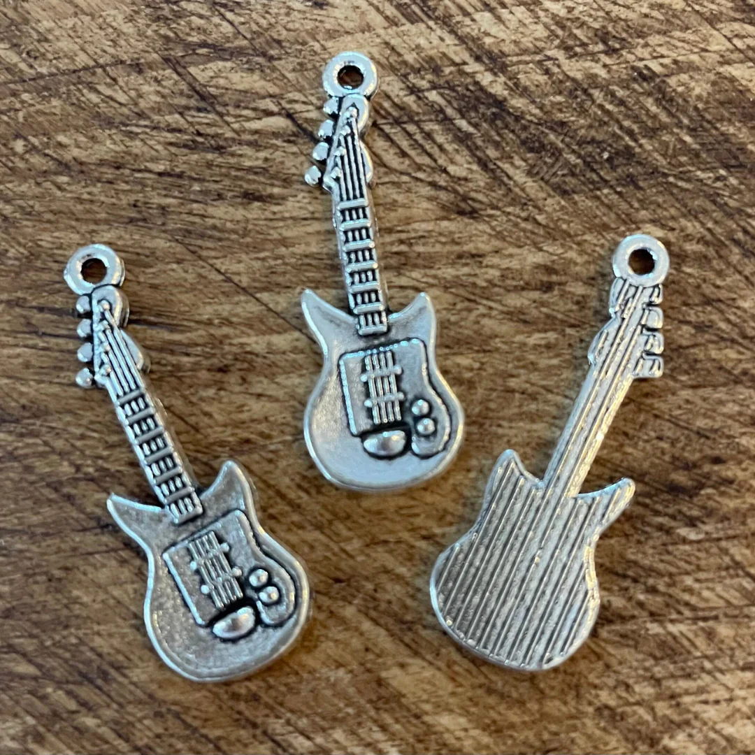 Metal Craft Charms – Guitar Design  DIY Jewellery & Art Ball Pen (5pcs) - Image 2