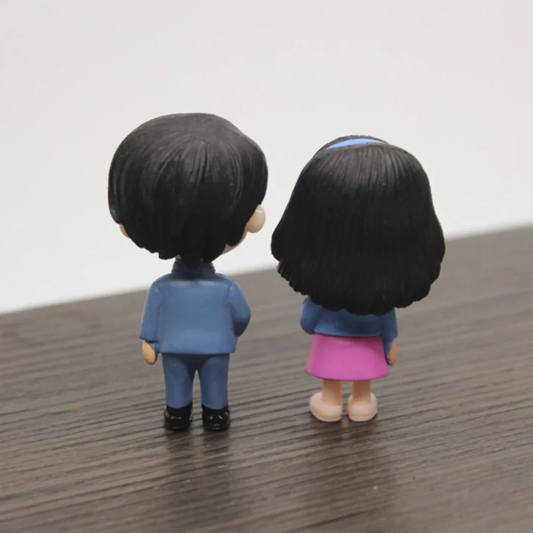 Miniatures Models  Mini Couple Cute Boy & Girl (2pcs) Pack of 1 - Image 3