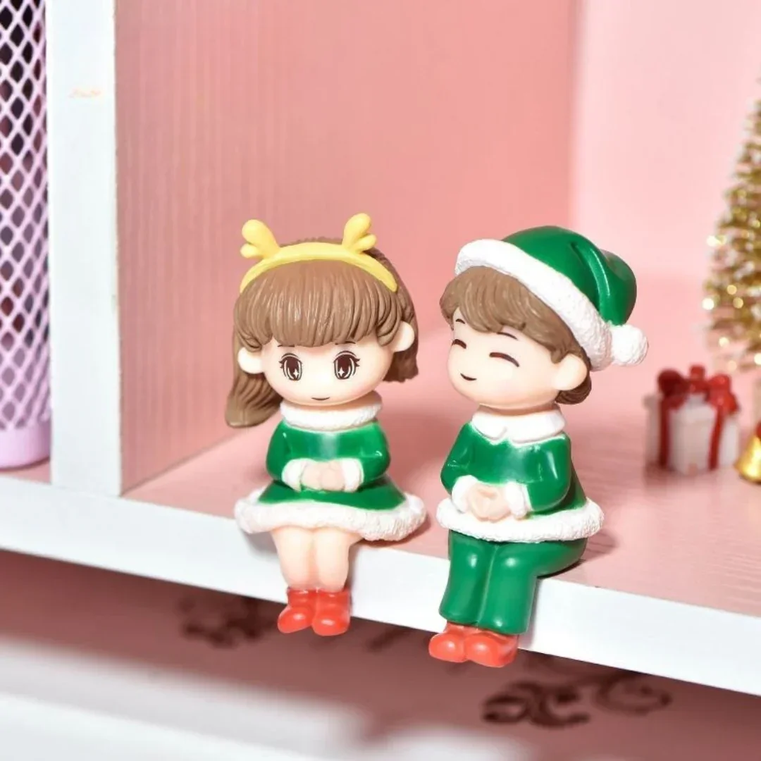 Miniatures Cute Christmas Couple (2pcs) Pack of 1 - Image 6